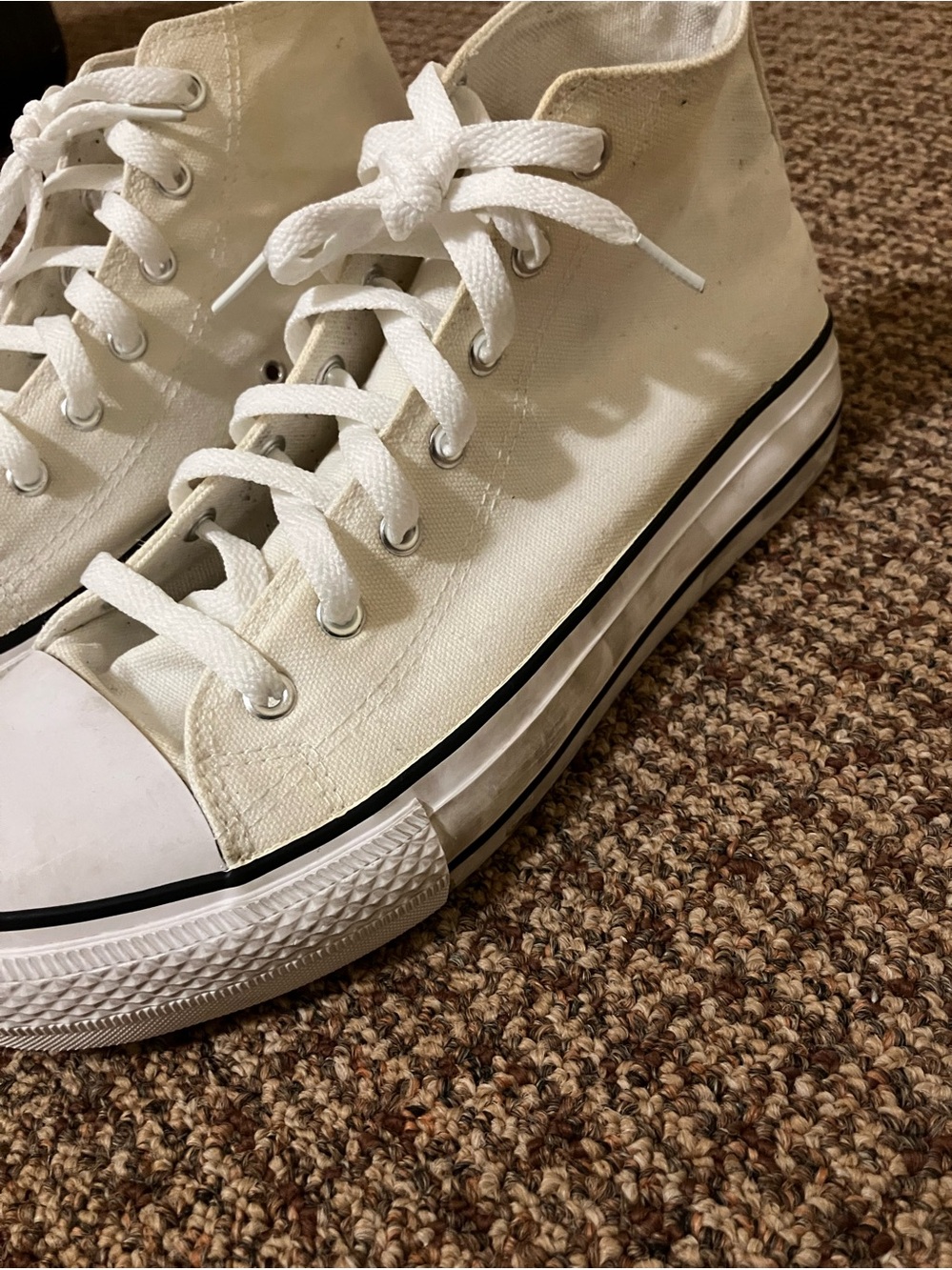 Women’s 10.5 White Canvas High-Top Sneakers | Retro Y2K Streetwear Shoes - Picture 5 of 6